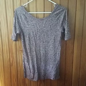 Heathered tee with open back